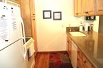 Mammoth Lakes Vacation Rental Sunshine Village 150 - Fully Equipped Updated Kitchen